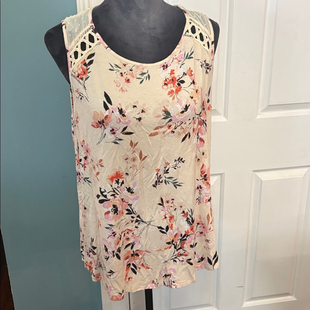 2/$12 Sale! Daniel Rainn Floral Tank Top